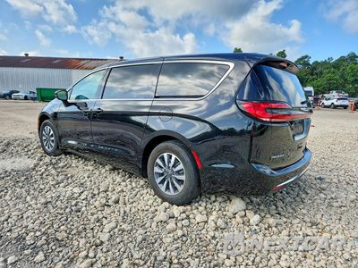 Drugie zdjęcie samochodu z przodu: 2024 CHRYSLER PACIFICA HYBRID SELECT VIN:2C4RC1S74RR130610 - miniatura
