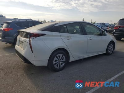 Trzecie zdjęcie samochodu z tyłu: 2018 TOYOTA PRIUS TWO VIN:JTDKBRFU3J3590860 - miniatura