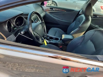 Zdjęcie 7 z 12 samochodu: 2013 HYUNDAI SONATA HYBRID VIN:KMHEC4A40DA097542 - miniatura