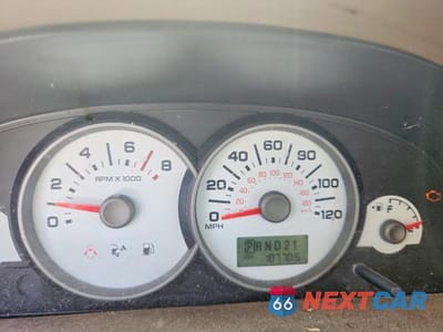 Zdjęcie 9 z 13 samochodu: 2006 FORD ESCAPE XLT VIN:1FMYU03146KB08965 - miniatura