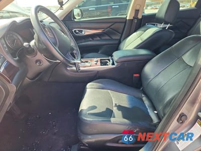 Zdjęcie 7 z 12 samochodu: 2019 INFINITI Q70 3.7 LUXE VIN:JN1BY1AP1KM505692 - miniatura