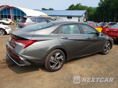 Trzecie zdjęcie samochodu z tyłu: 2024 HYUNDAI ELANTRA LIMITED VIN:KMHLP4DG5RU663329 - miniatura