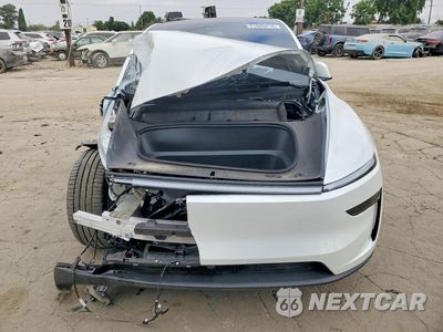 Piąte zdjęcie samochodu w środku: 2026 TESLA MODEL Y VIN:7SAYGDED7TF539886 - miniatura