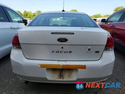 Zdjęcie 6 z 12 samochodu: 2008 FORD FOCUS SE VIN:1FAHP35N28W182643 - miniatura