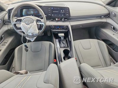 Zdjęcie 8 z 13 samochodu: 2025 HYUNDAI ELANTRA SEL SPORT VIN:KMHLM4DG6SU069637 - miniatura