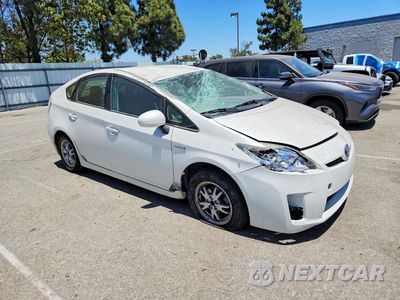 Czwarte zdjęcie samochodu z boku: 2011 TOYOTA PRIUS TWO VIN:JTDKN3DU2B5336201 - miniatura