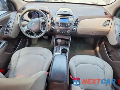 Zdjęcie 8 z 13 samochodu: 2014 HYUNDAI TUCSON GLS VIN:KM8JT3AFXEU850357 - miniatura
