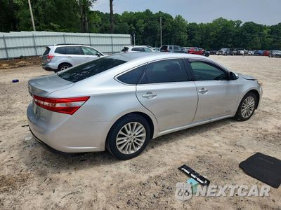 Trzecie zdjęcie samochodu z tyłu: 2013 TOYOTA AVALON HYBRID XLE PREMIUM VIN:4T1BD1EB9DU008444 - miniatura