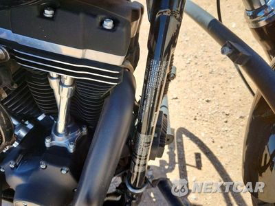 Zdjęcie 8 z 8 samochodu: 2016 HARLEY-DAVIDSON FXDB DYNA STREET BOB VIN:1HD1GXM17GC317776 - miniatura