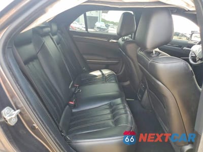 Zdjęcie 10 z 12 samochodu: 2023 CHRYSLER 300 S VIN:2C3CCABG5PH585267 - miniatura