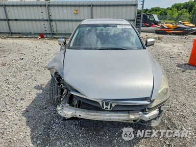 Piąte zdjęcie samochodu w środku: 2006 HONDA ACCORD EX VIN:1HGCM56816A008950 - miniatura