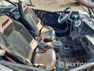 Piąte zdjęcie samochodu w środku: 2015 POLARIS RZR UTILITY VEHICLE VIN:3NSVDE990FF368387 - miniatura