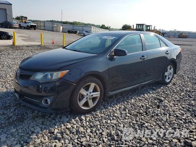 2014 TOYOTA CAMRY SE 4T1BF1FK4EU392854 - główne zdjęcie licytacji z USA - miniatura