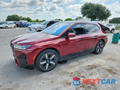 2022 BMW IX XDRIVE50 WB523CF06NCK46464 - główne zdjęcie licytacji z USA - miniatura