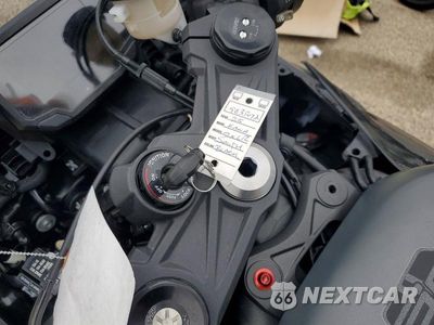 Zdjęcie 8 z 9 samochodu: 2025 KAWASAKI ZX636 K VIN:JKBZXJJ18SA031290 - miniatura