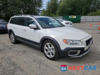 Czwarte zdjęcie samochodu z boku: 2011 VOLVO XC70 T6 VIN:YV4902BZ0B1109082 - miniatura