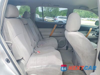 Zdjęcie 11 z 13 samochodu: 2009 TOYOTA HIGHLANDER HYBRID VIN:JTEEW41A492026567 - miniatura