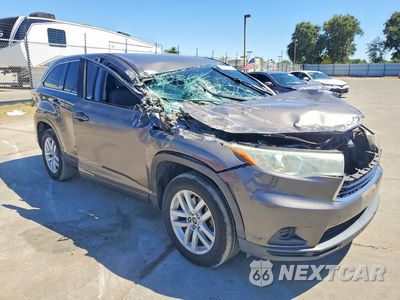Czwarte zdjęcie samochodu z boku: 2016 TOYOTA HIGHLANDER LE VIN:5TDZARFH6GS018791 - miniatura