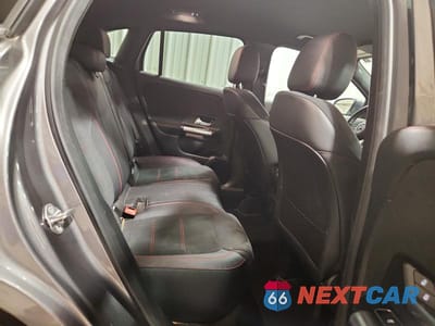 Zdjęcie 11 z 14 samochodu: 2023 MERCEDES-BENZ GLA 250 4MATIC VIN:W1N4N4HB6PJ454962 - miniatura