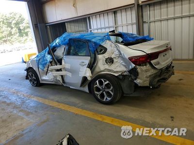 Drugie zdjęcie samochodu z przodu: 2021 KIA FORTE LXS VIN:3KPF24AD3ME266977 - miniatura