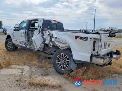 Drugie zdjęcie samochodu z przodu: 2017 FORD F350 SUPER DUTY VIN:1FT8W3BT4HEC09024 - miniatura