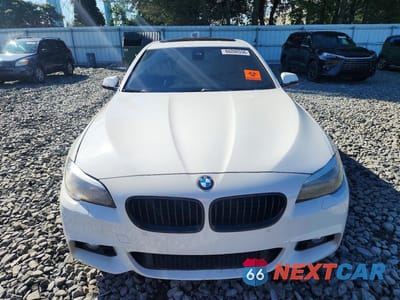Piąte zdjęcie samochodu w środku: 2016 BMW 535 XI VIN:WBA5B3C55GG255539 - miniatura