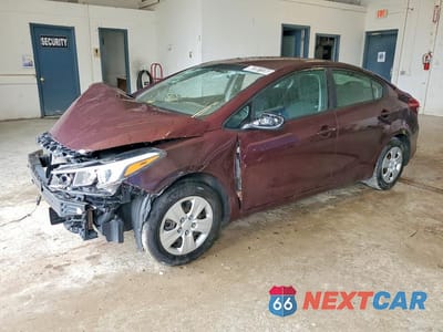 2017 KIA FORTE LX 3KPFK4A79HE040443 - główne zdjęcie licytacji z USA - miniatura