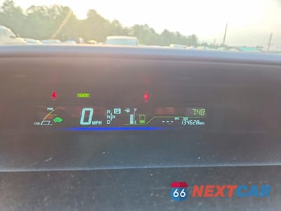Zdjęcie 9 z 13 samochodu: 2014 TOYOTA PRIUS V FIVE VIN:JTDZN3EUXE3319899 - miniatura