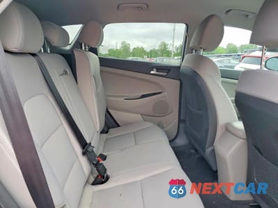 Zdjęcie 11 z 14 samochodu: 2020 HYUNDAI TUCSON VALUE VIN:KM8J33A43LU160140 - miniatura