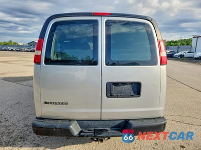 Zdjęcie 6 z 13 samochodu: 2015 CHEVROLET EXPRESS G3500 LT VIN:1GAZGYFGXF1286926 - miniatura