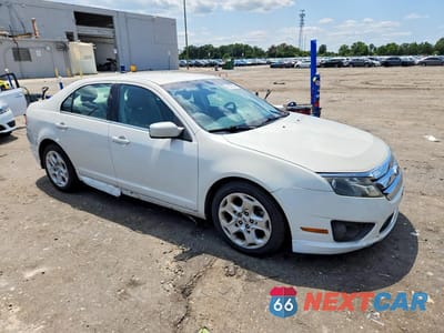 Czwarte zdjęcie samochodu z boku: 2011 FORD FUSION SE VIN:3FAHP0HA9BR318266 - miniatura