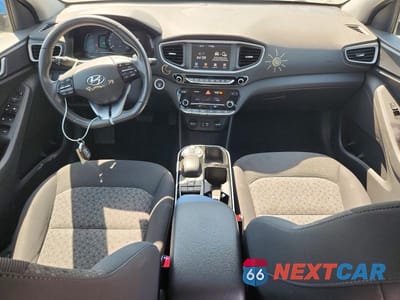 Zdjęcie 8 z 12 samochodu: 2018 HYUNDAI IONIQ ELECTRIC BASE VIN:KMHC75LH9JU027128 - miniatura
