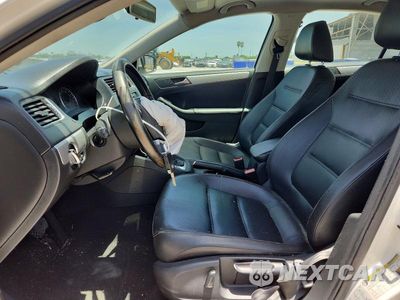 Zdjęcie 7 z 13 samochodu: 2013 VOLKSWAGEN JETTA SE VIN:3VWDX7AJ6DM357390 - miniatura