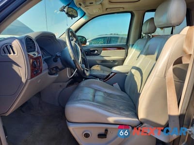 Zdjęcie 7 z 12 samochodu: 2005 GMC ENVOY VIN:1GKDT13S352198519 - miniatura