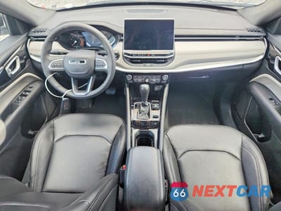 Zdjęcie 8 z 14 samochodu: 2025 JEEP COMPASS LIMITED VIN:3C4NJDCN4ST513436 - miniatura