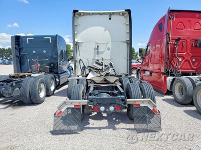 Zdjęcie 6 z 14 samochodu: 2023 KENWORTH T680 SEMI TRUCK VIN:1XKYDP9X7PJ236430 - miniatura