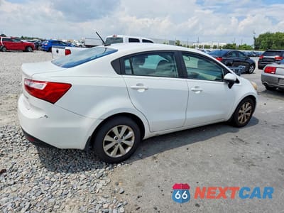 Trzecie zdjęcie samochodu z tyłu: 2013 KIA RIO EX VIN:KNADN4A3XD6131004 - miniatura