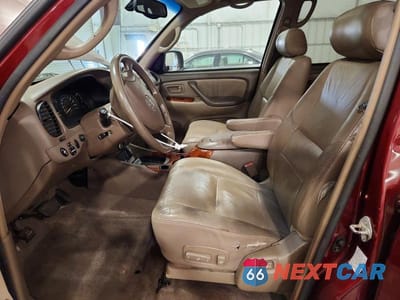 Zdjęcie 7 z 12 samochodu: 2004 TOYOTA TUNDRA LIMITED VIN:5TBDT48144S433877 - miniatura
