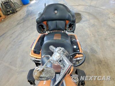 Piąte zdjęcie samochodu w środku: 2008 HARLEY-DAVIDSON FLHTCUI 105TH ANNIVERSARY EDITION VIN:1HD1FC4468Y661626 - miniatura