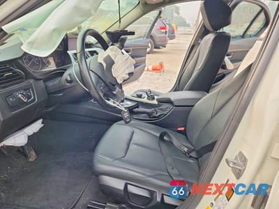 Zdjęcie 7 z 13 samochodu: 2018 BMW 320 I VIN:WBA8A9C50JK623147 - miniatura