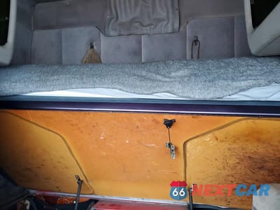 Zdjęcie 10 z 14 samochodu: 1999 VOLVO VN VIN:4VG7DAJH5XN783141 - miniatura