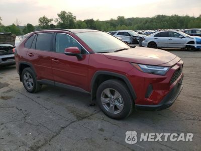 Czwarte zdjęcie samochodu z boku: 2025 TOYOTA RAV4 XLE VIN:2T3P1RFV3SW630113 - miniatura