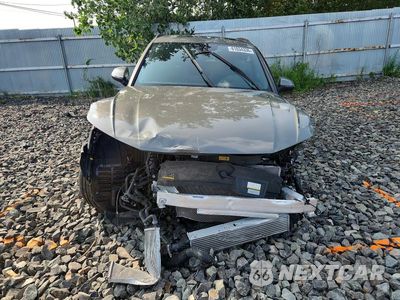 Piąte zdjęcie samochodu w środku: 2024 AUDI Q5 E PREMIUM PLUS 55 VIN:WA1E2AFY8R2123981 - miniatura