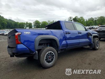 Trzecie zdjęcie samochodu z tyłu: 2025 TOYOTA TACOMA TRD OFF-ROAD VIN:3TMLB5JN0SM167635 - miniatura