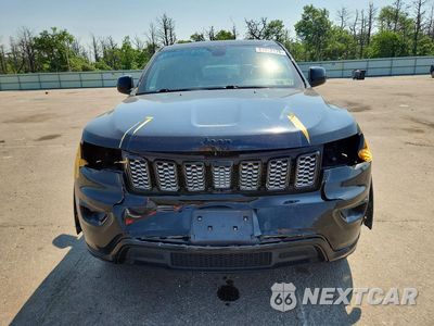 Piąte zdjęcie samochodu w środku: 2018 JEEP GRAND CHEROKEE LAREDO VIN:1C4RJFAG0JC285916 - miniatura