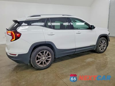 Trzecie zdjęcie samochodu z tyłu: 2023 GMC TERRAIN SLT VIN:3GKALPEG0PL167924 - miniatura