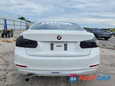 Zdjęcie 6 z 12 samochodu: 2015 BMW 328 XI VIN:WBA3B3C52FF548813 - miniatura