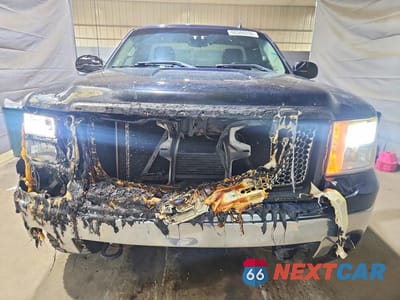 Piąte zdjęcie samochodu w środku: 2009 GMC SIERRA K1500 SLE VIN:1GTEK24049Z177293 - miniatura