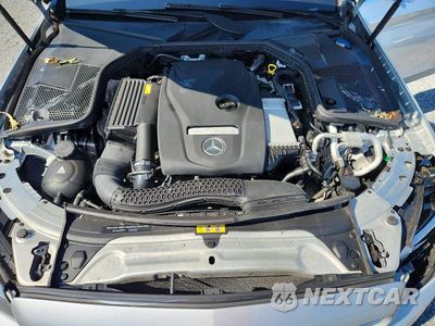 Zdjęcie 11 z 12 samochodu: 2018 MERCEDES-BENZ C 300 4MATIC VIN:55SWF4KB4JU254214 - miniatura