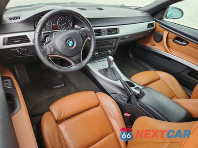 Zdjęcie 8 z 12 samochodu: 2009 BMW 335 I VIN:WBAWL73599P181599 - miniatura